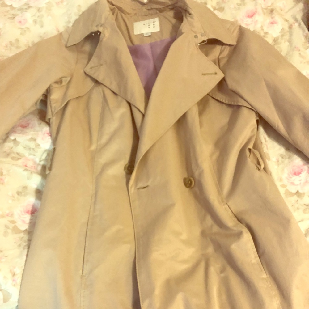 Cute and classy long beige coat